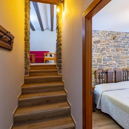 Casa Dieste Turisticos En Gospodarstwo wiejskie Boltaña