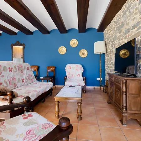 Casa Dieste Turisticos En Boltaña